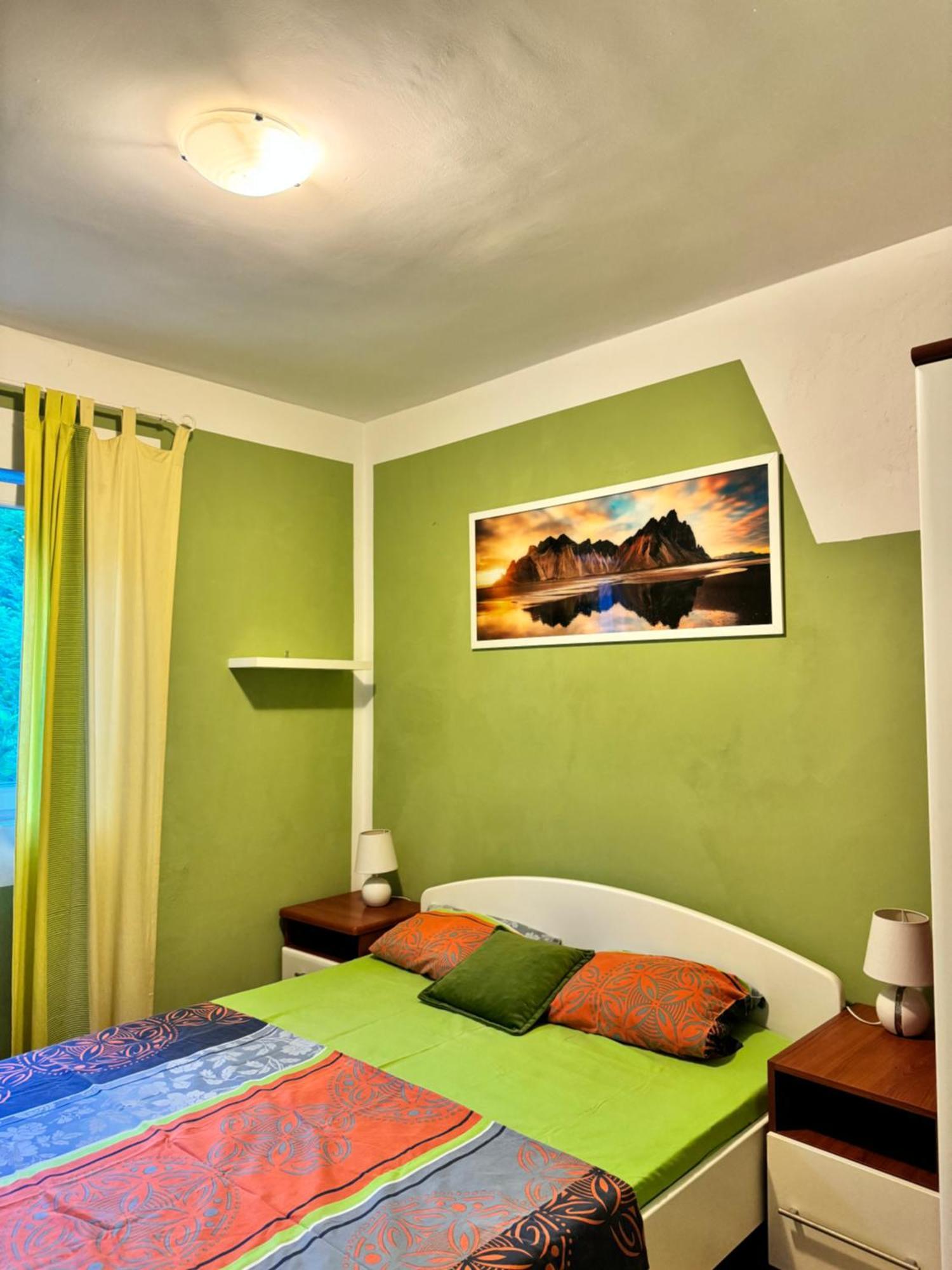 Carine Garden Daire Risan Oda fotoğraf
